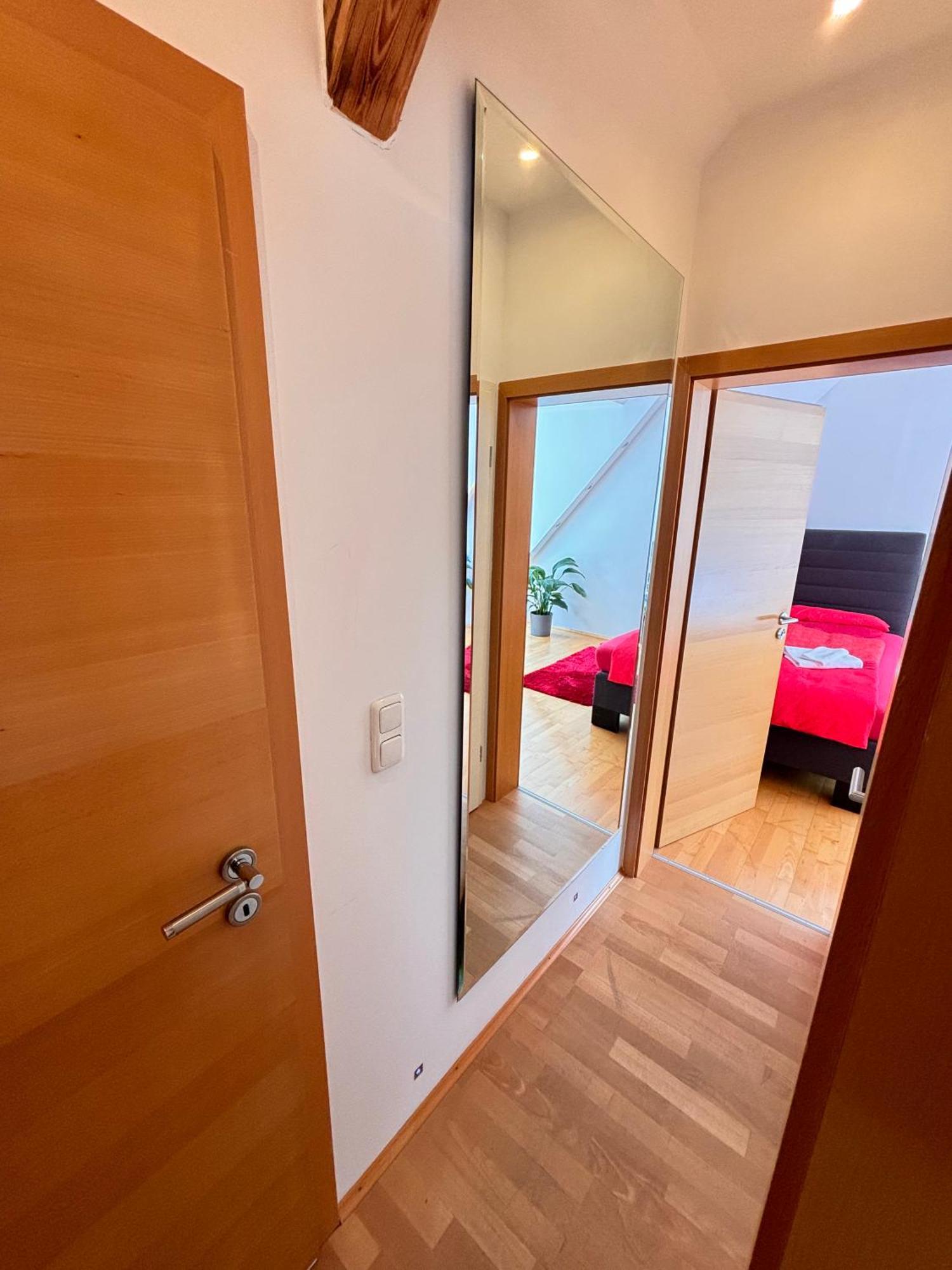 Messe, Uniklinikum, Grugapark - Charmante Wohnung Mit Dachterrasse In Guter Lage Essen Exteriör bild
